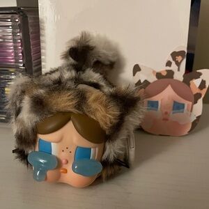 Vintage cutie crybaby